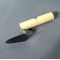 Mini flat trowel